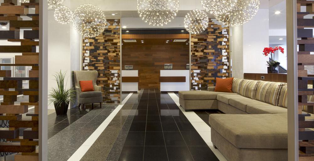 Delta Hotels By Marriott Beausejour Moncton Bagian luar foto