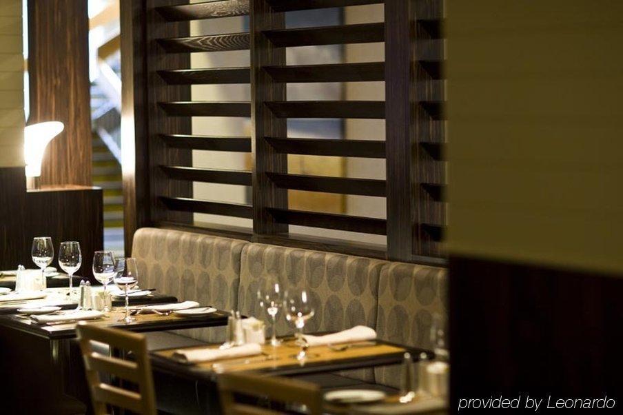 Delta Hotels By Marriott Beausejour Moncton Bagian luar foto