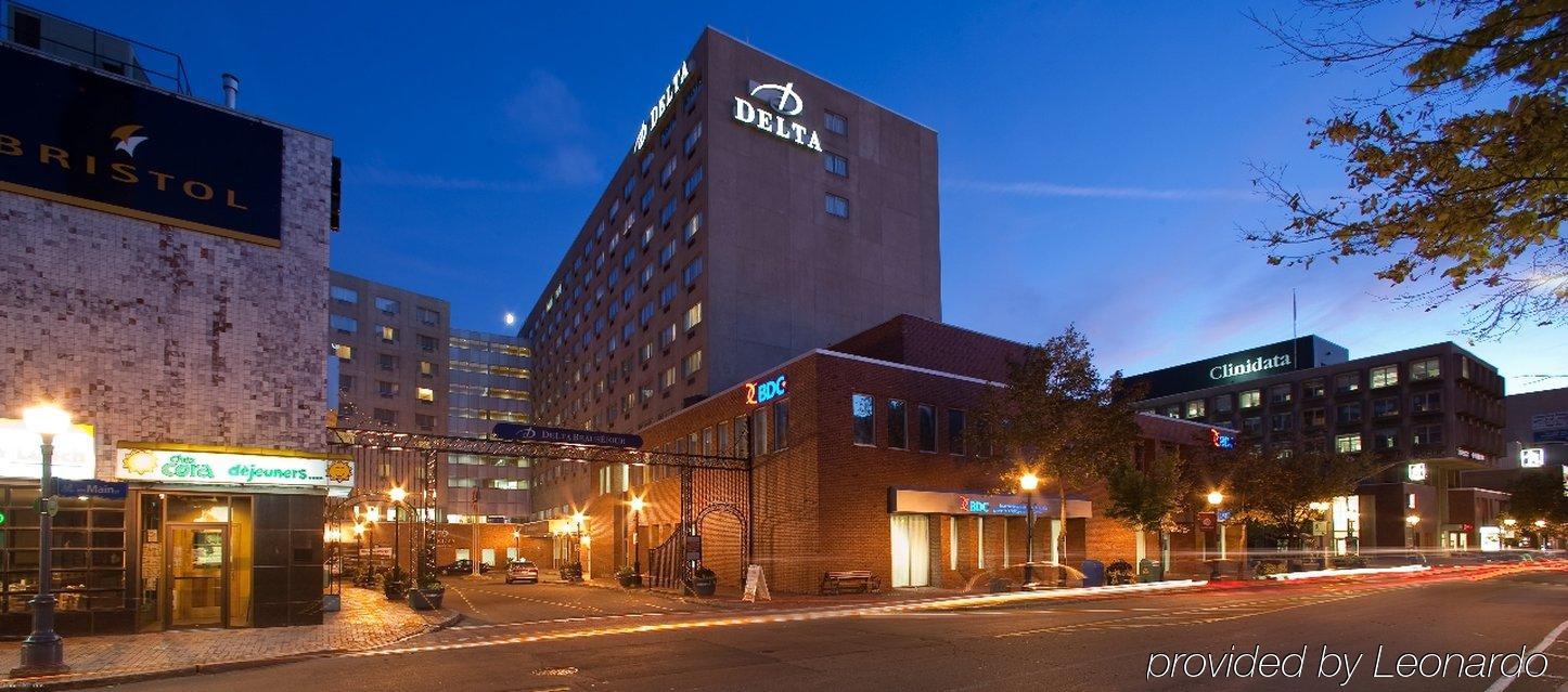 Delta Hotels By Marriott Beausejour Moncton Bagian luar foto