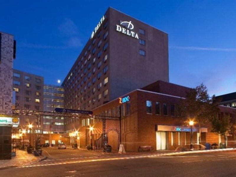 Delta Hotels By Marriott Beausejour Moncton Bagian luar foto