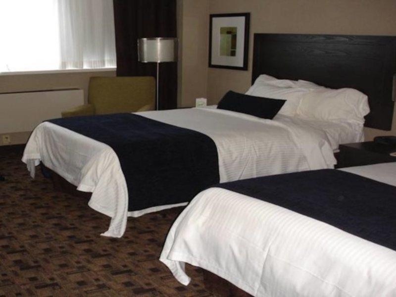 Delta Hotels By Marriott Beausejour Moncton Bagian luar foto