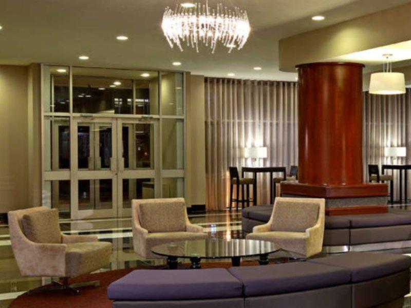 Delta Hotels By Marriott Beausejour Moncton Bagian luar foto